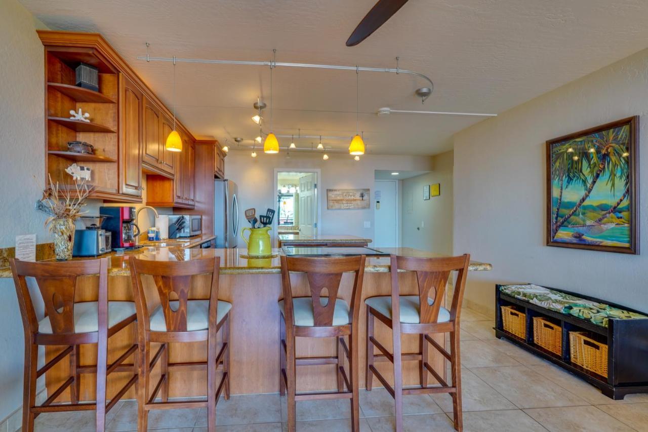 Kona Pacific Top Floor Retreat Ocean View And Pool! Kailua-Kona Exterior photo